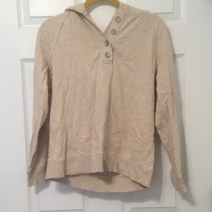 Light sweatshirt with buttons